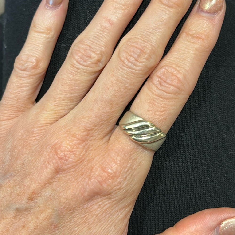 Sterling silver ring